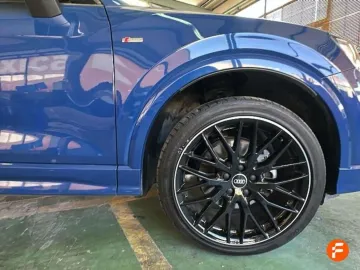 Car image 29