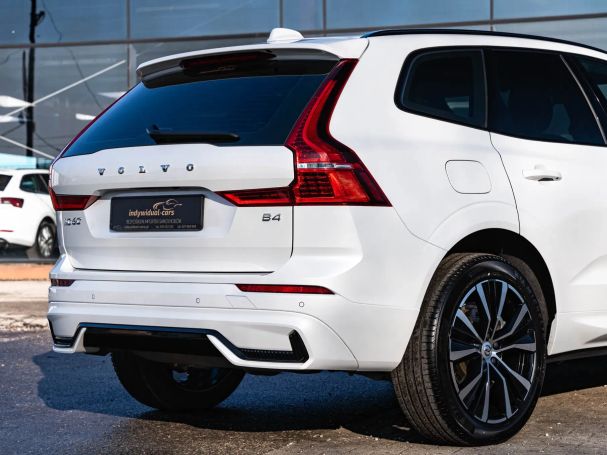 Volvo XC60 B4 Plus Dark 145 kW image number 13