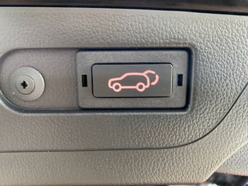 Car image 34