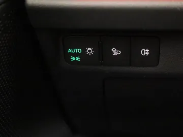 Car image 35