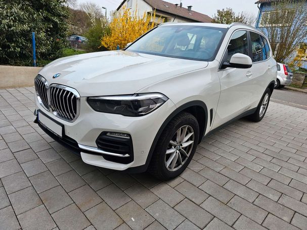 BMW X5 xDrive 170 kW image number 1