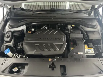 Car image 30