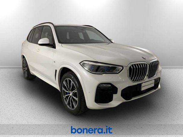 BMW X5 45e xDrive 290 kW image number 2