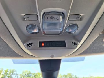 Car image 38