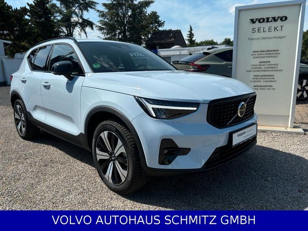 Volvo XC40 Recharge Plug-in Hybrid T4 Plus Dark 155 kW image number 1