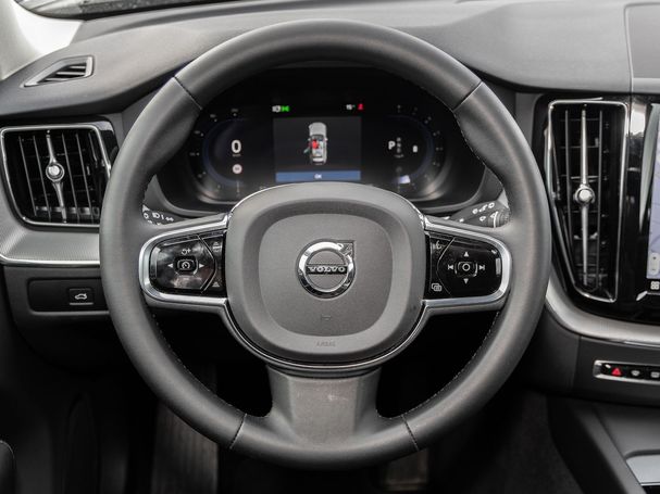 Volvo XC60 B4 Plus 145 kW image number 10