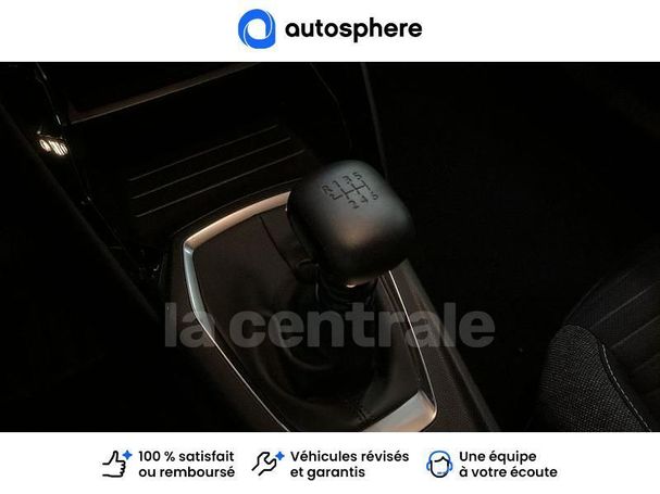 Peugeot 2008 1.2 PureTech 74 kW image number 7