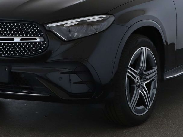 Mercedes-Benz GLC 300 e AMG 230 kW image number 9