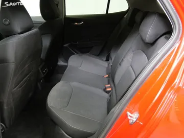Car image 25