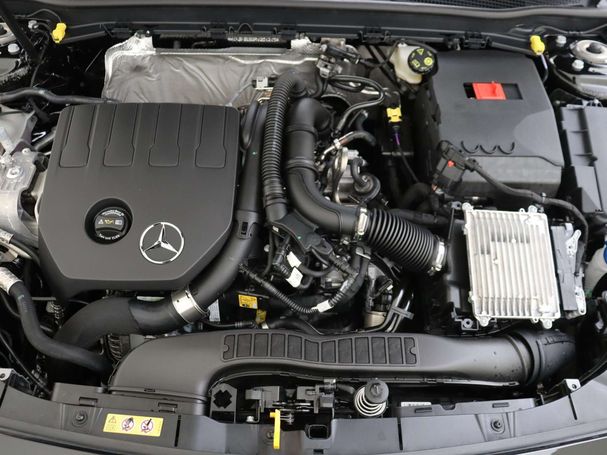 Mercedes-Benz A 180 100 kW image number 11