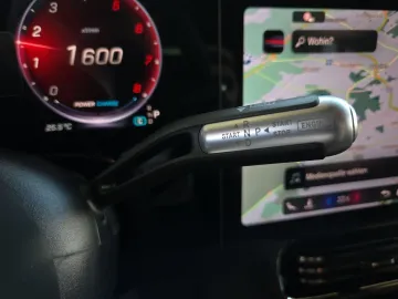 Car image 38