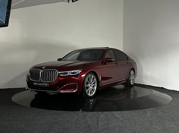 BMW 745e 291 kW image number 1