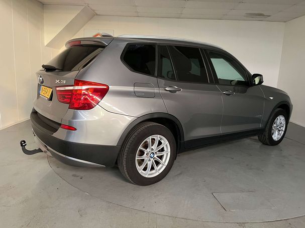 BMW X3 xDrive20i 135 kW image number 7