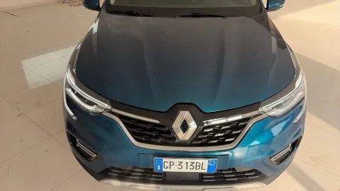 Car image 16