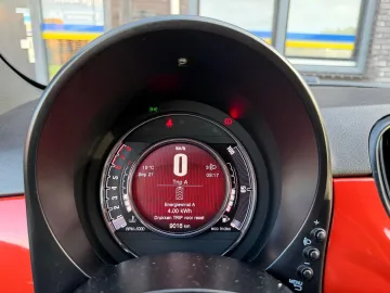 Car image 38