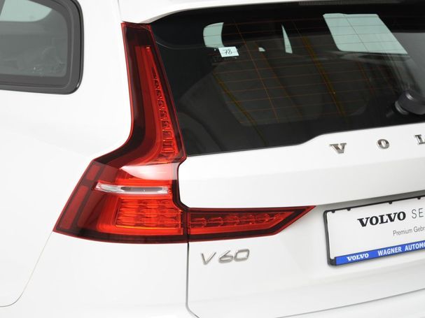 Volvo V60 T8 R Design AWD Geartronic Recharge 288 kW image number 9