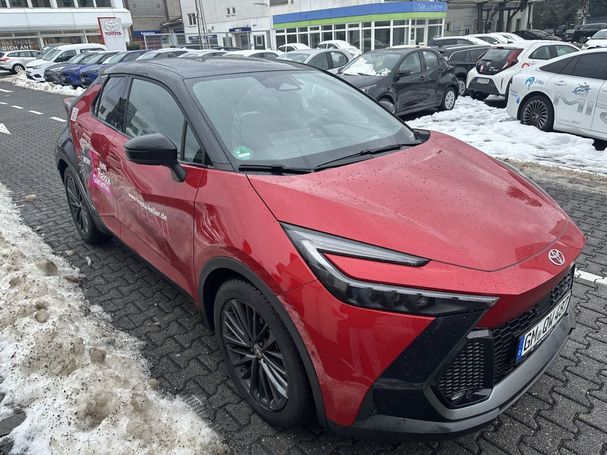 Toyota C-HR 2.0 Hybrid 145 kW image number 2