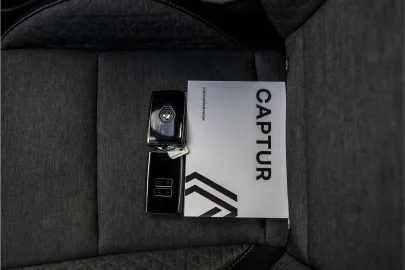 Car image 37