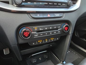 Car image 36