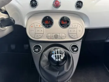 Car image 29