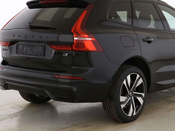 Volvo XC60 Plug-in Hybrid Plus Black Edition AWD 293 kW image number 4