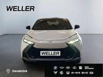 Car image 3