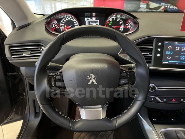 Peugeot 308 1.2 PureTech 130 Allure 96 kW image number 8