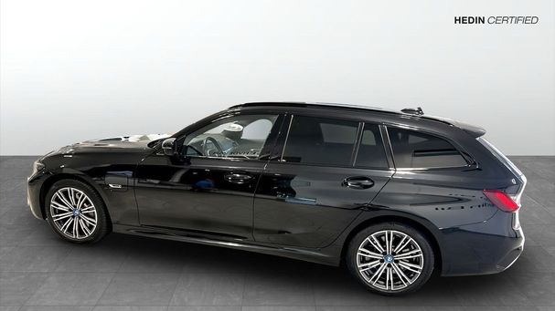 BMW 330 Touring xDrive 185 kW image number 6