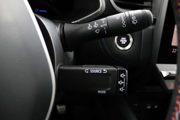 Renault Captur E-Tech Hybrid 145 105 kW image number 35