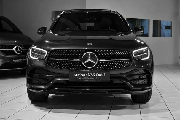 Mercedes-Benz GLC 300 de 4Matic 225 kW image number 3