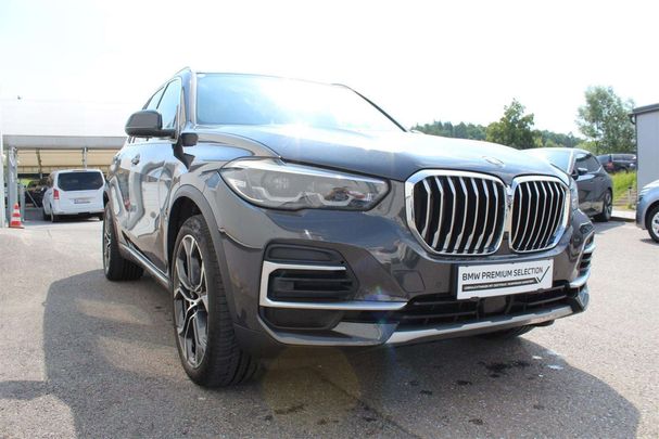 BMW X5 xDrive30d 210 kW image number 2