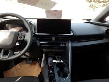 Car image 12