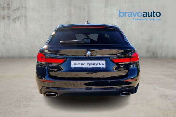 BMW 520d Touring xDrive Luxury Line 140 kW image number 3