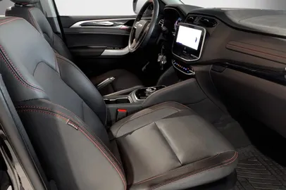 Car image 23
