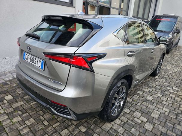 Lexus NX 300 114 kW image number 4