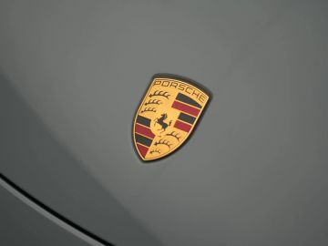 Car image 35