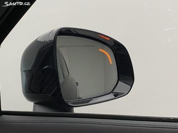 Car image 37