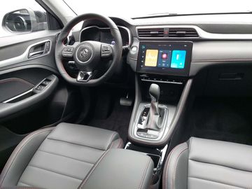 Car image 9