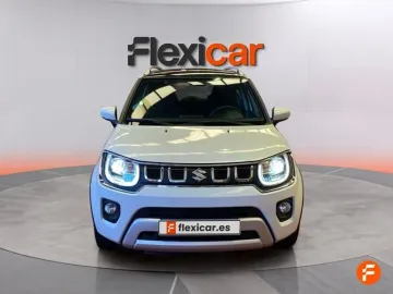 Car image 3