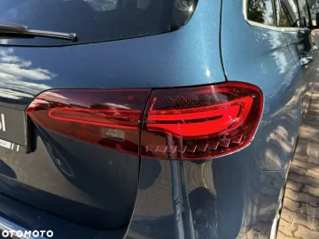 Car image 38