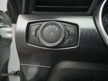 Car image 38