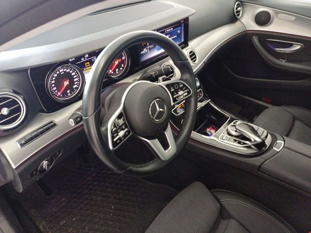 Mercedes-Benz E 220 d T 143 kW image number 12