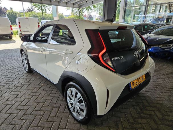 Toyota Aygo X 1.0 VVT-i 53 kW image number 30