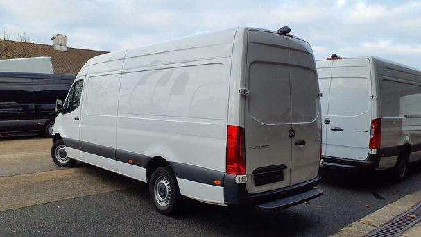 Mercedes-Benz Sprinter 317 CDI RWD 125 kW image number 2