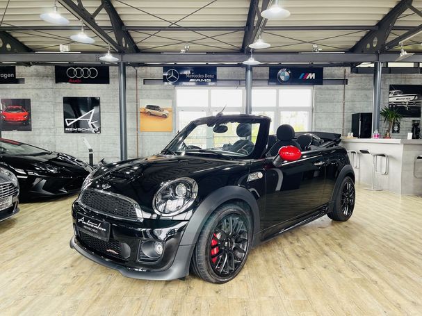 Mini John Cooper Works Cabrio 155 kW image number 2