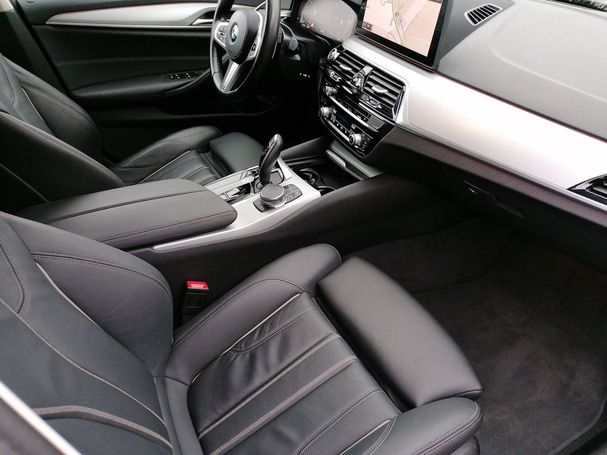 BMW 520d Touring 140 kW image number 7