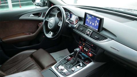 Car image 37