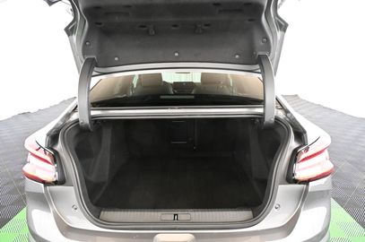 Car image 35