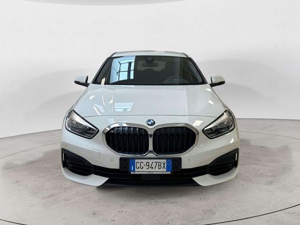 BMW 118i 103 kW image number 2