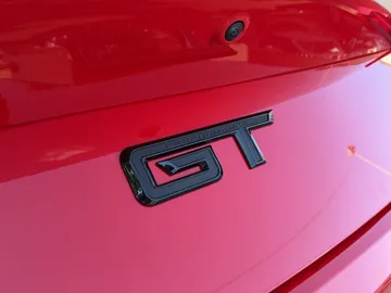 Car image 40